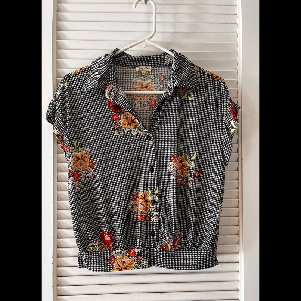 Lily White blouse